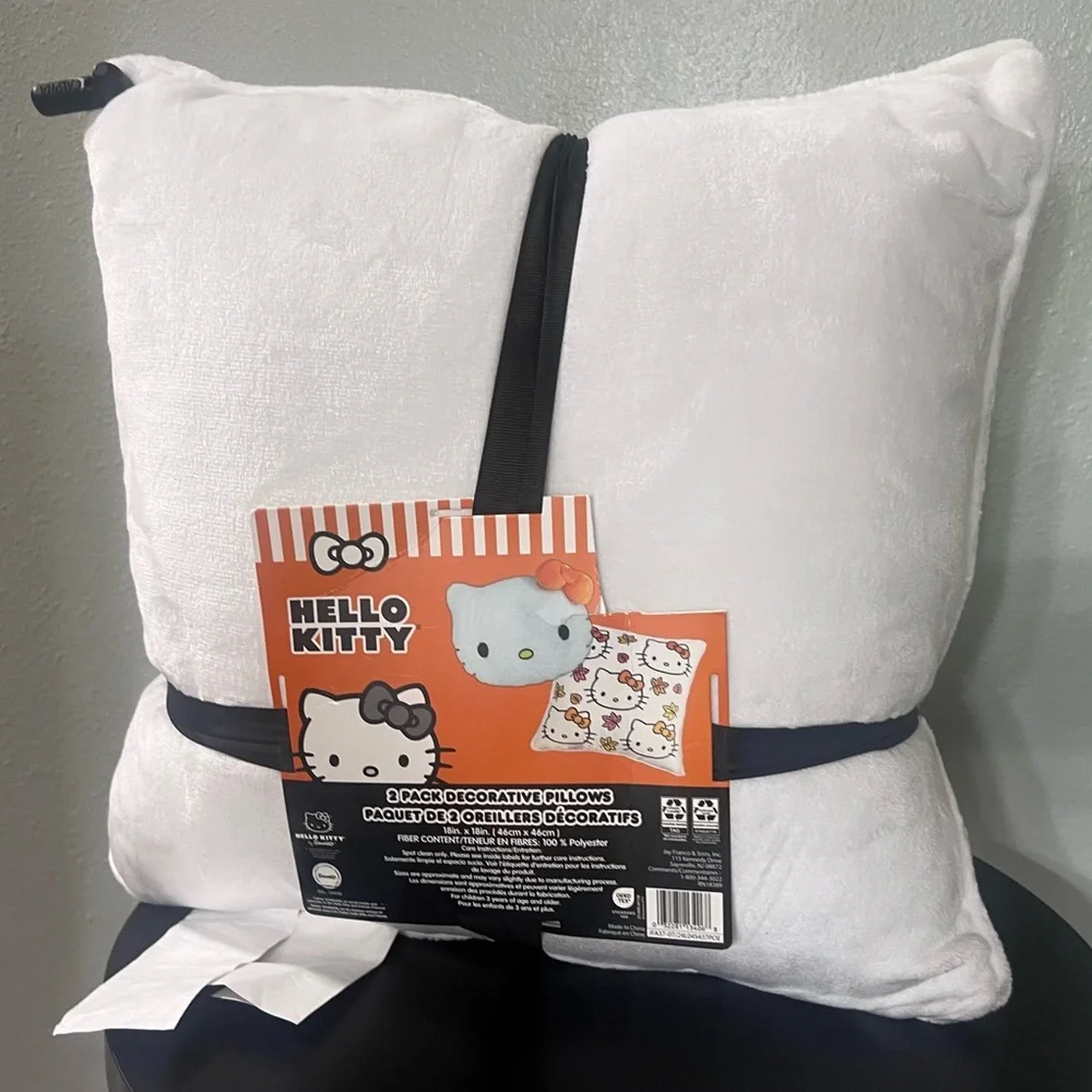 NWT Hello Kitty Halloween Pillow Set | Fall | Harvest | Holiday | Home Decor